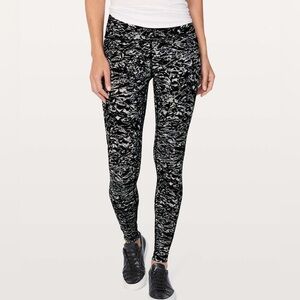 Lululemon Wunder Under Leggings Size 6 Black White Print High Rise Yoga Pants